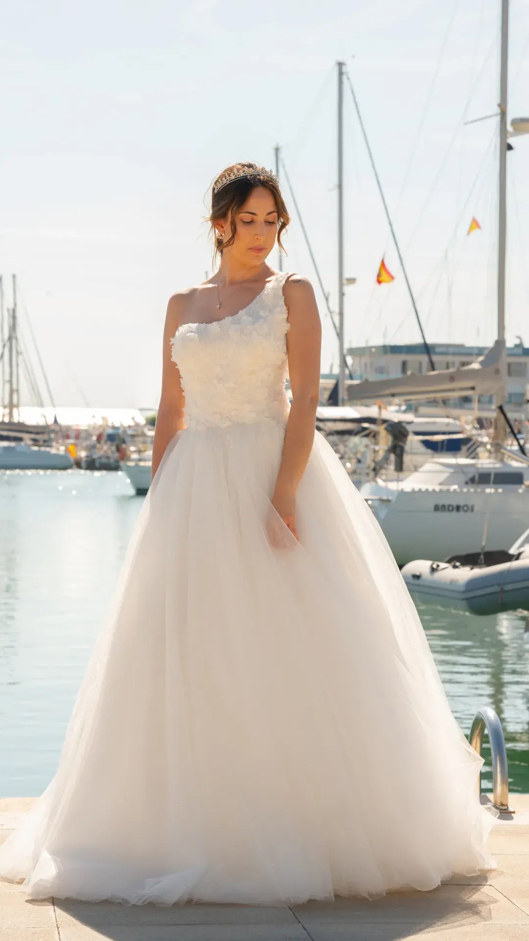 Tienda de vestidos de novia en Alicante con más de 500 modelos disponibles